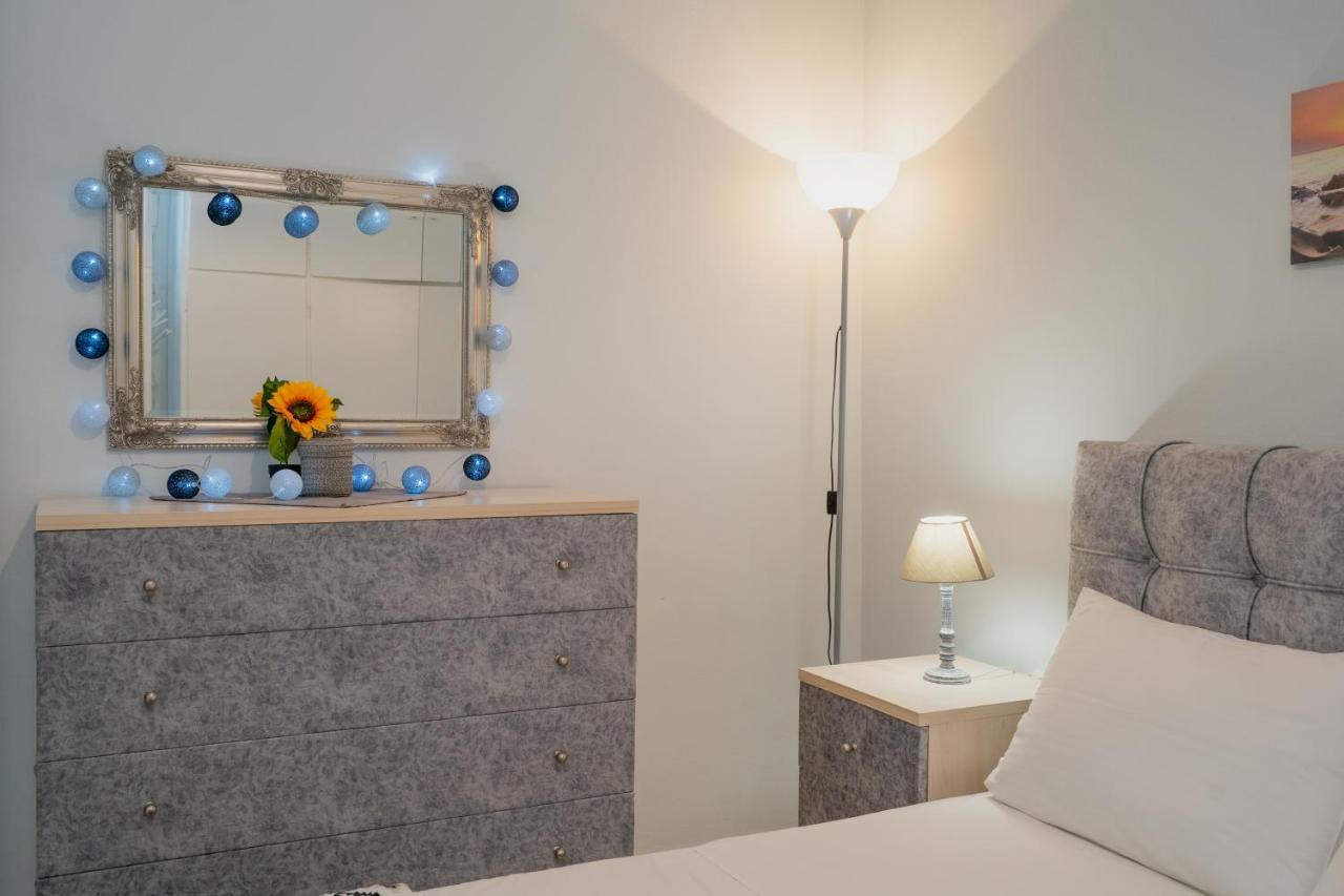 Comfy Apt Next To Metro 雅典 外观 照片
